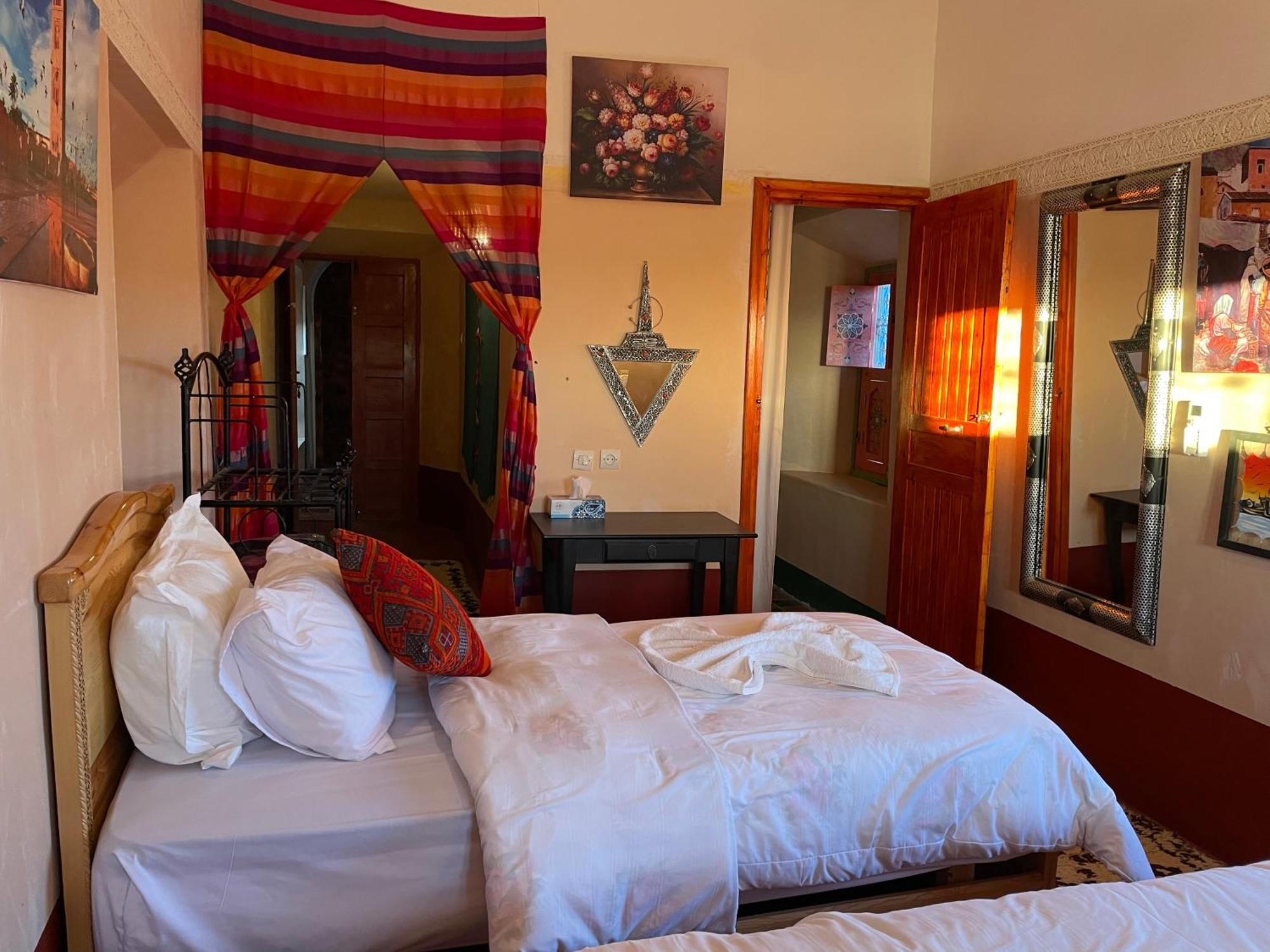 Riad Dades Birds Boumalne Dades Bagian luar foto